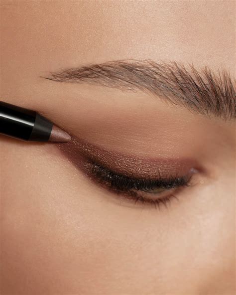 victoria beckham satin kajal liner discount code